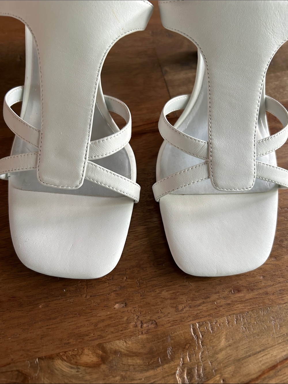 New Kelly & Katie White Bareback Sandal Pumps, 10 M - Picture 5 of 8